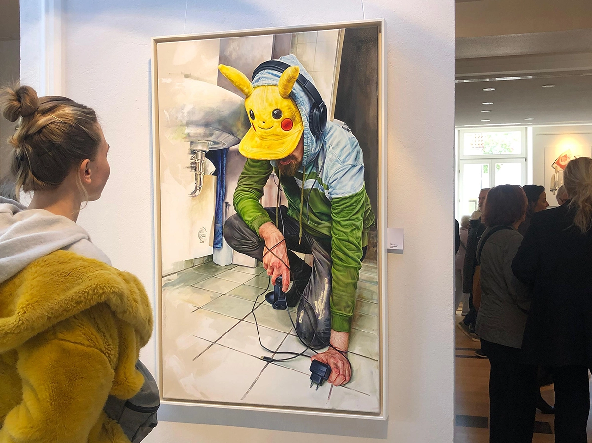 Foto eines Gemäldes der Künstlerin auf einer Ausstellung in Verden.